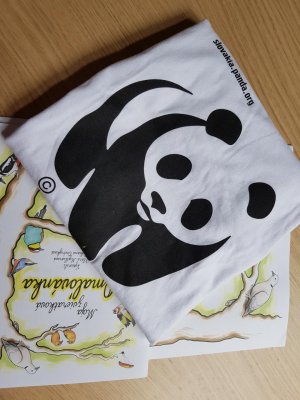 WWF TRIČKO A BALÍČEK DARČEKOV ZO ZÁZRIVEJ