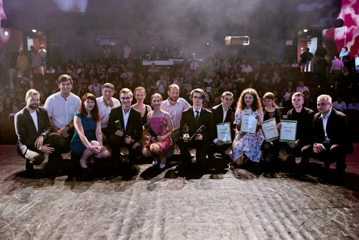 HMOTA a ocenená šéfredaktorka v programe LEAF Award