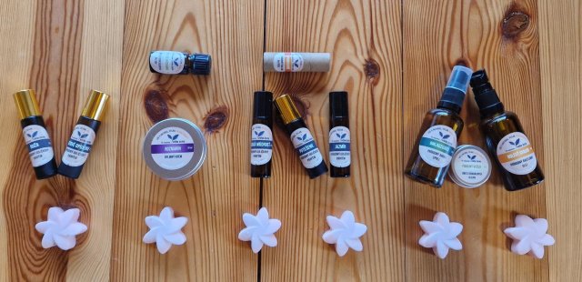 Špeciálny balíček: Prírodný parfém, Masážny olej a Aroma sprej!