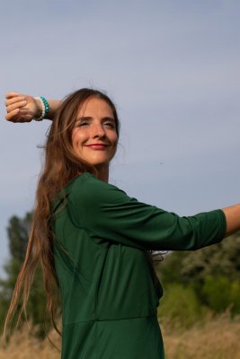 Súkromný koncert albumu Tancujem bosá. CD s venovaním a podpisom, pozvánka na krst albumu pre 2 osoby.