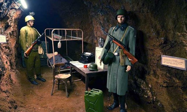 Absolvovanie Bunker túry vo Fiľakove