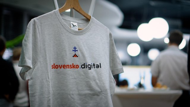 Tričko slovensko.digital