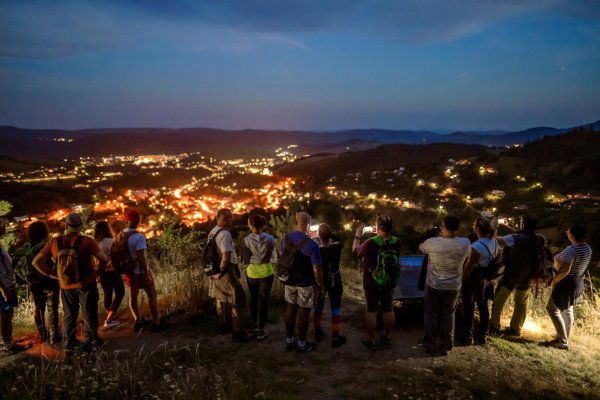 Súkromné 3 hodinové sprevádzanie po stopách Banskoštiavnickej vodohospodárskej sústavy + kniha s menom v knihe. 