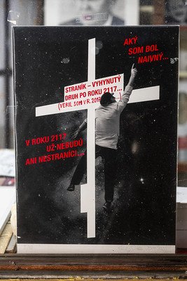 Grafika od Rudolfa Sikoru: Straník - vyhynutý druh po roku 2117...