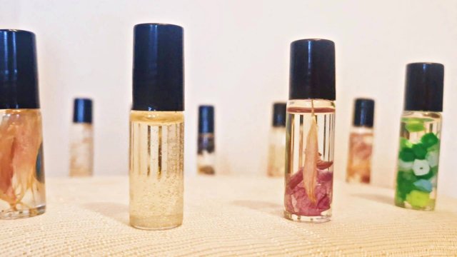 Prírodný parfém 5ml podľa svojho výberu!