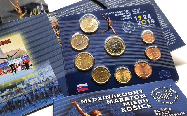 Sada pamätných Euromincí  MMM + Tričko + Zverejnenie mena na tabuli darcov