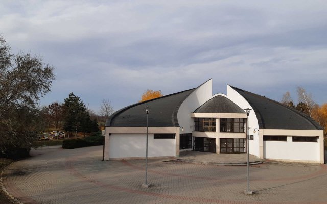 SBG GA: Zbierka pre cintorín