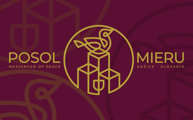 POSOL MIERU – umelecký pamätník maratónu v Košiciach