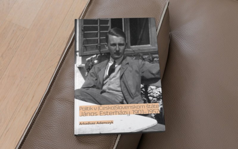 Kniha „Politik v (Česko)Slovenskom štáte. János Esterházy
