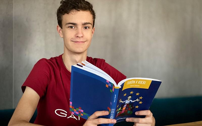 Kniha EURÓPA V KOCKE - užitočný sprievodca od mladých pre mladých