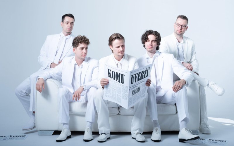 Inými Slovami: Komu uveríš (debutový album)