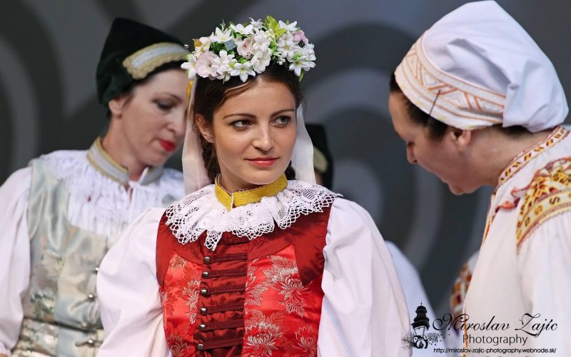 35. Hornonitrianske folklórne slávnosti