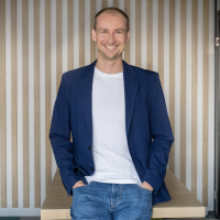 Lukáš  Štecák